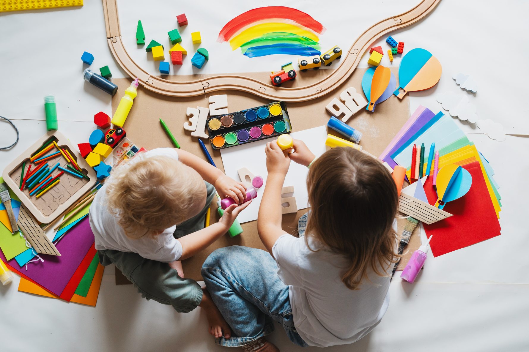 8 Things You Need to Know Before You Put Your Kids Into Daycare